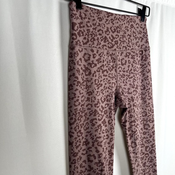 ATHLETA Woman Size Small Tall Elation Ultra Highrise Tight Leopard Print - Picture 2 of 9